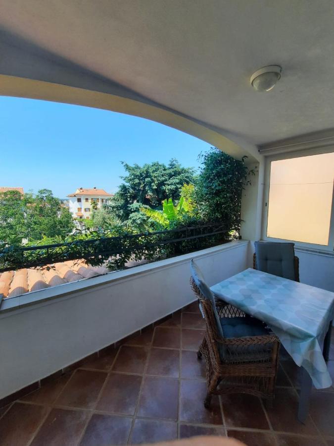 Premium Apartment Sunny Πόρετς Εξωτερικό φωτογραφία
